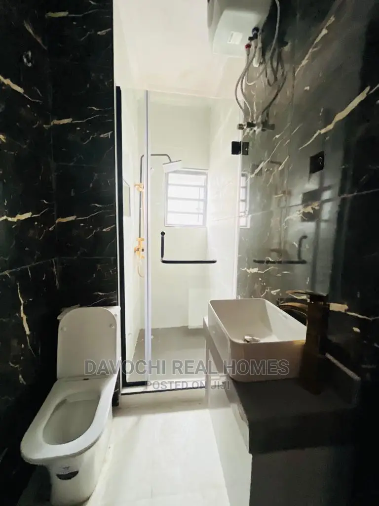 4bdrm Duplex in Ologolo Estate, Lekki for rent in Lekki