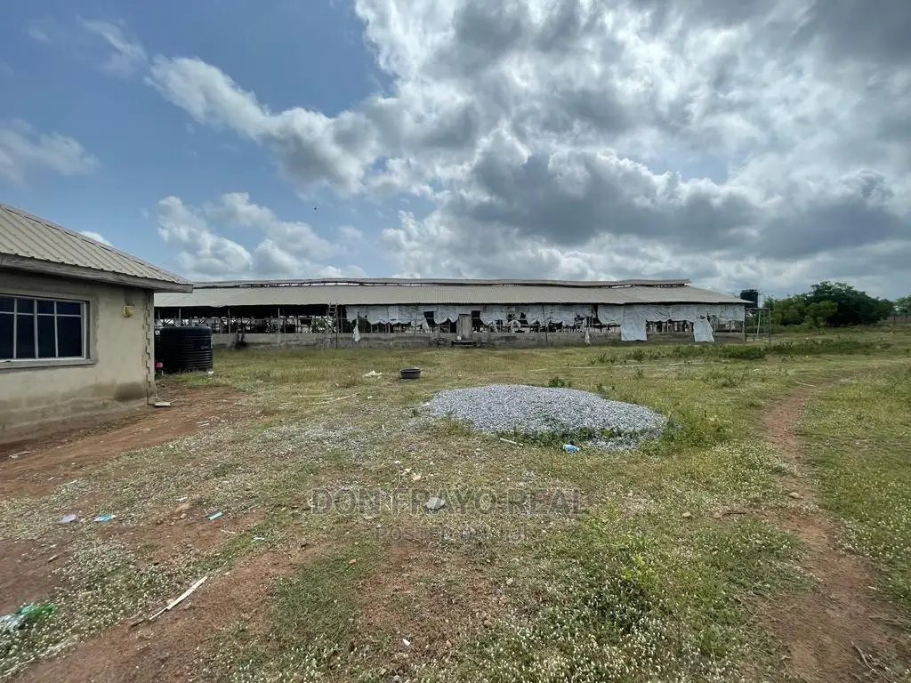 35 Acres Poultry Farm for Sale Near Funnab SCH Abeokuta Ogun in Ogun State