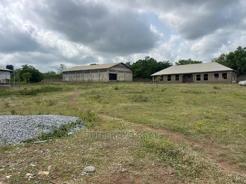 35 Acres Poultry Farm for Sale Near Funnab SCH Abeokuta Ogun in Ogun State
