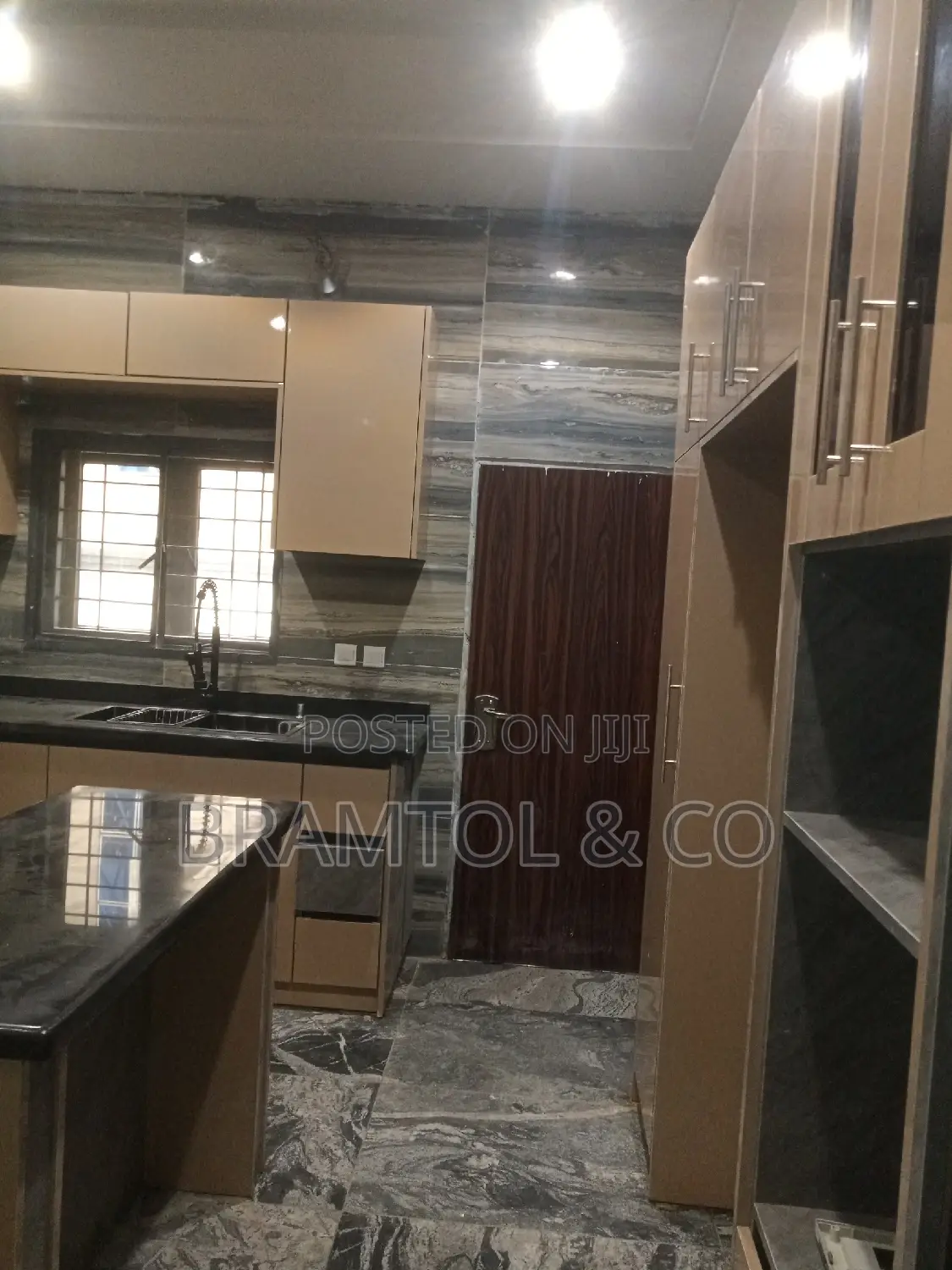 4bdrm Duplex in Idu Industrial for rent in Idu Industrial