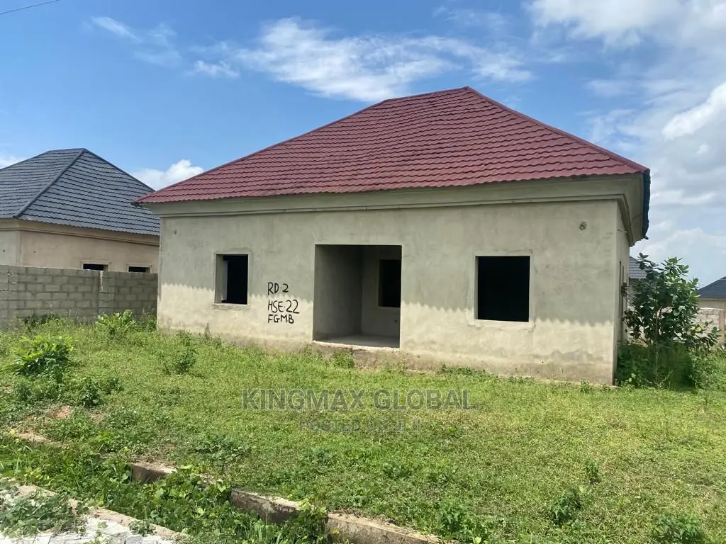 3bdrm Bungalow in Lugbe District for sale in Lugbe District