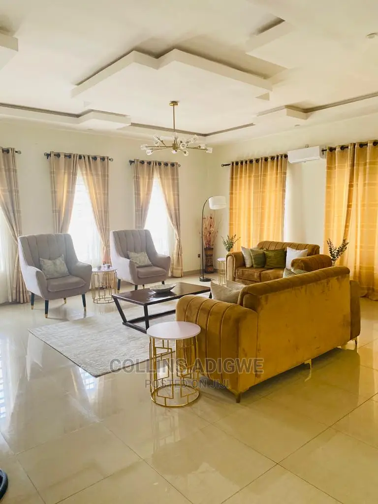 5bdrm Duplex in Thomas Estate, Ajah for sale in Ajah