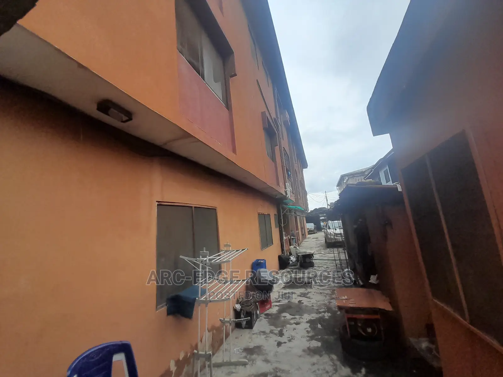 3bdrm Block of Flats in Ago Palace for sale in Ago Palace