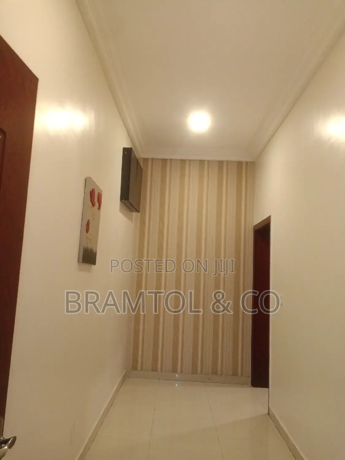 Furnished 2bdrm Block of Flats in Wuse 2 for rent in Wuse 2