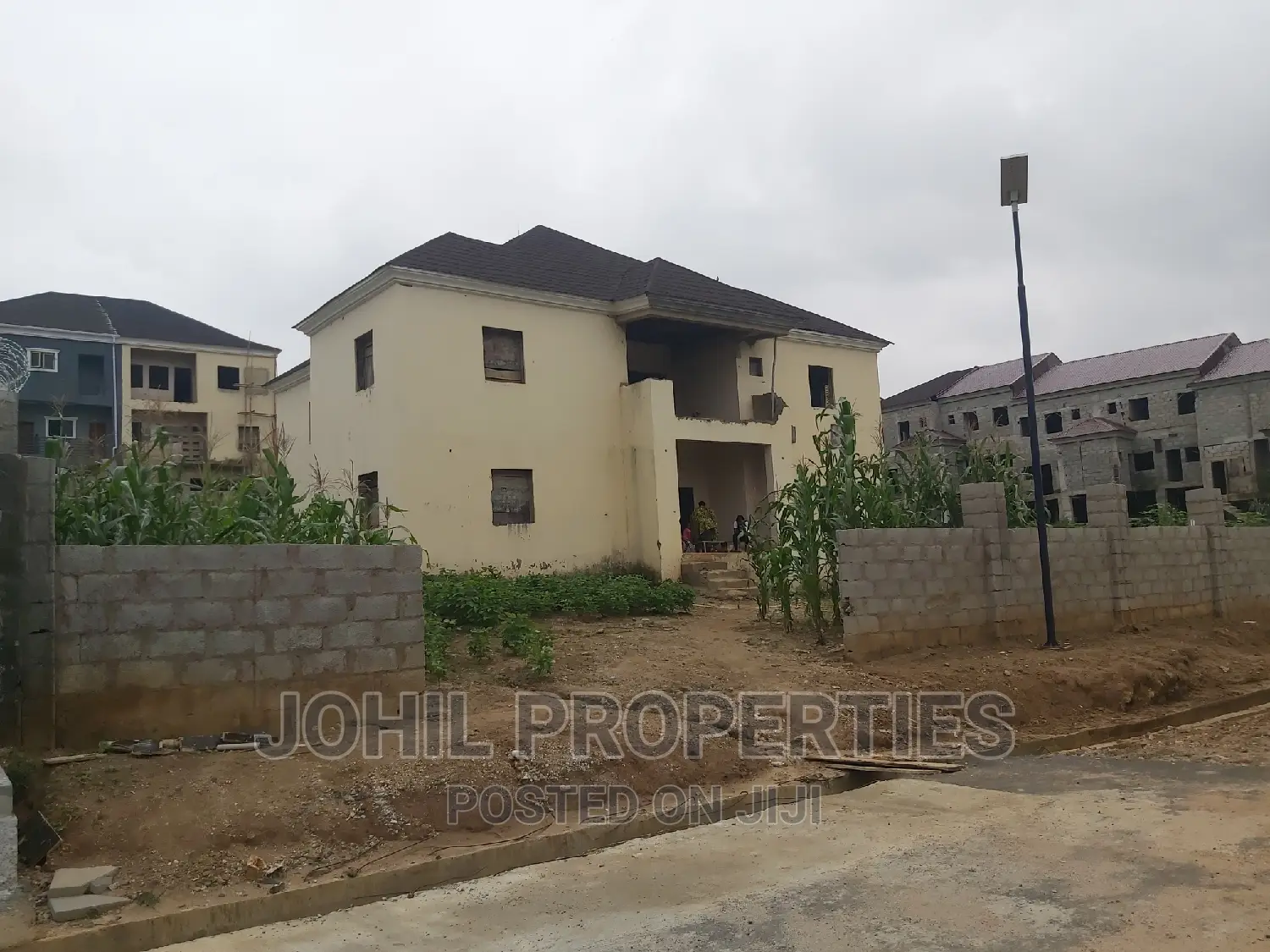 5bdrm Duplex in Naf Valley Estate, Asokoro for sale in Asokoro
