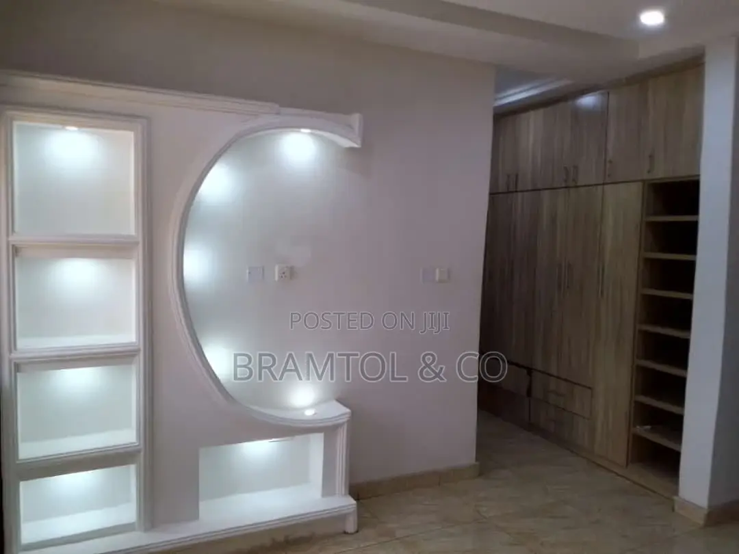 3bdrm Townhouse / Terrace in Idu Industrial for rent in Idu Industrial