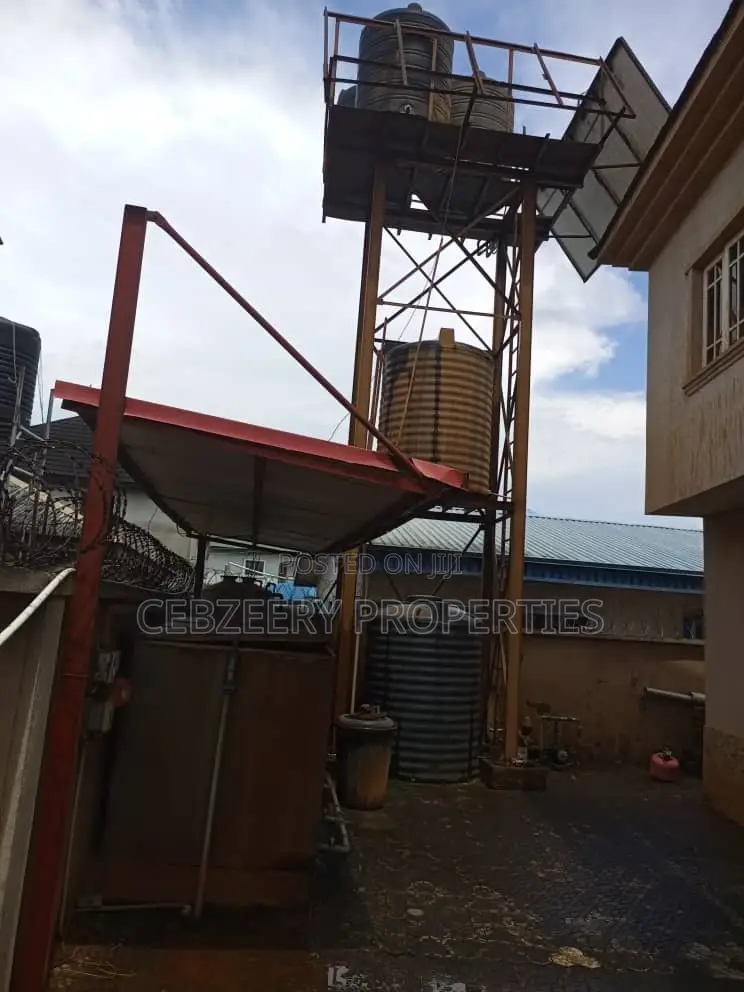 10bdrm Block of Flats in Berger for sale in Berger