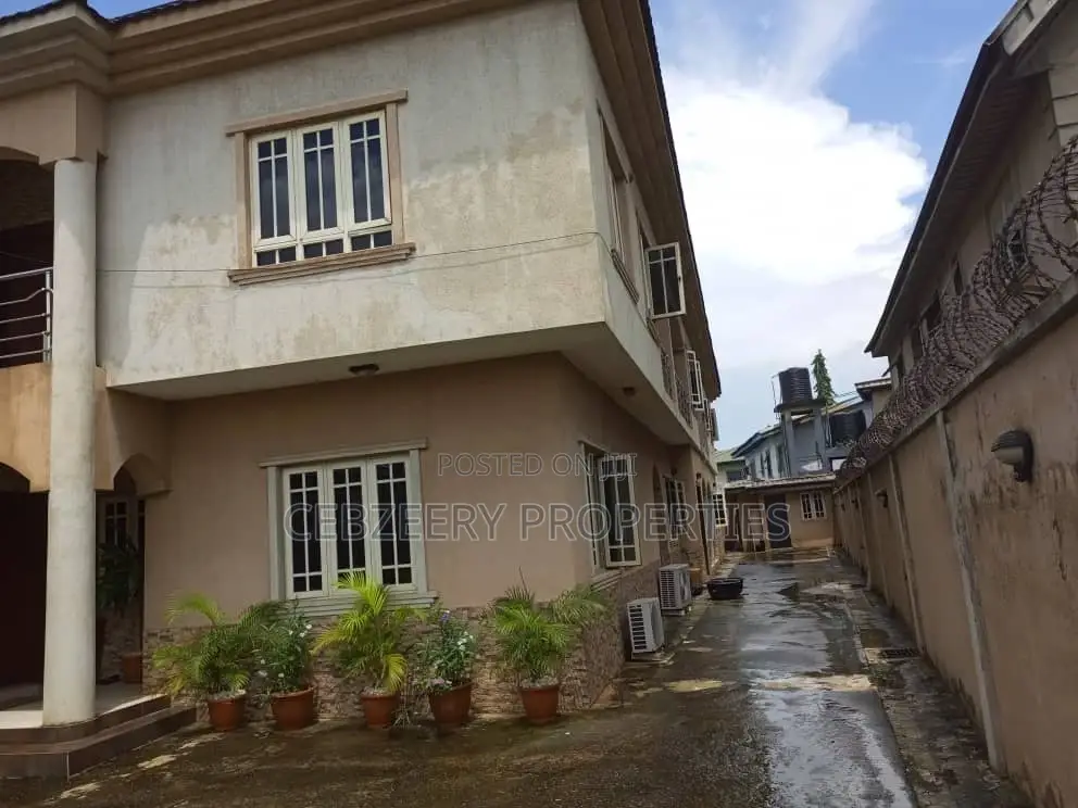 10bdrm Block of Flats in Berger for sale in Berger