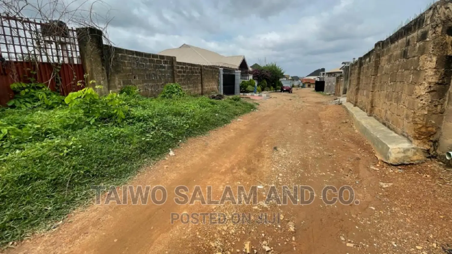 600sqm of Land Close to Elebu Junction Around Akala Express Way Ib in Ibadan