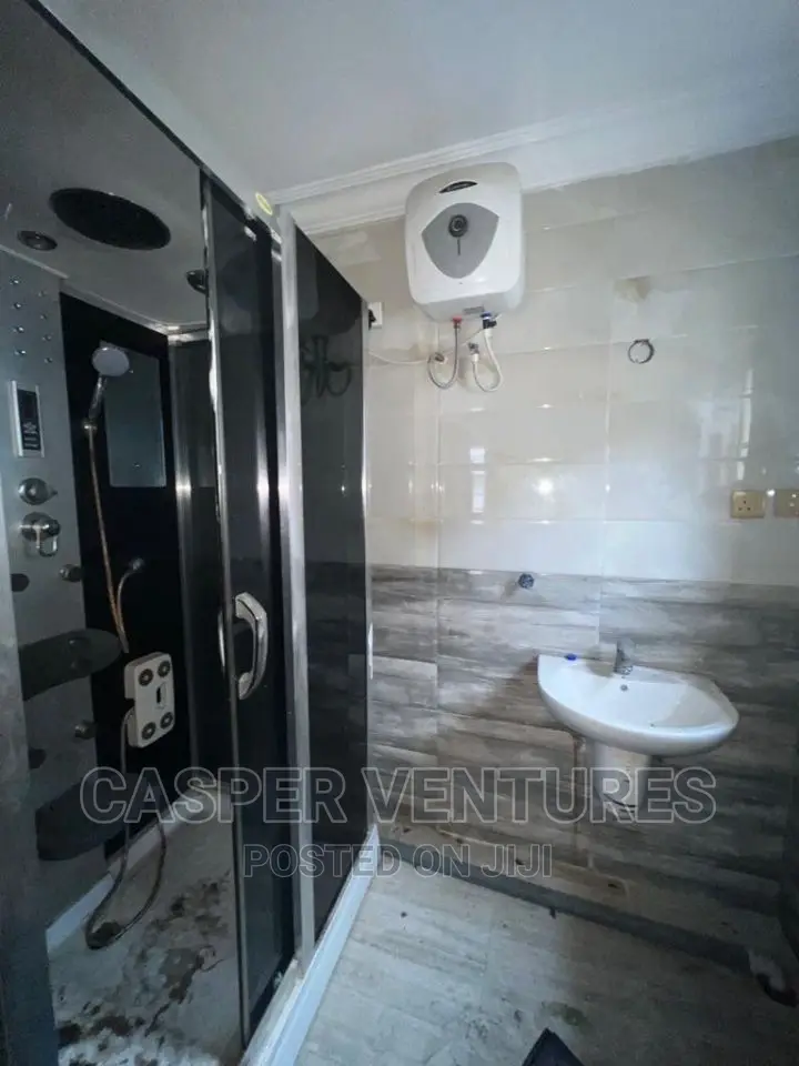 3bdrm Duplex in Chevy View, Chevron for rent in Chevron