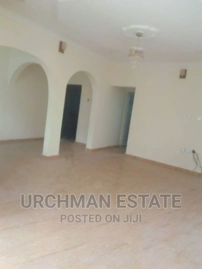 Furnished 3bdrm Apartment in Newsite Off Navy, Satellite Town for rent in Satellite Town