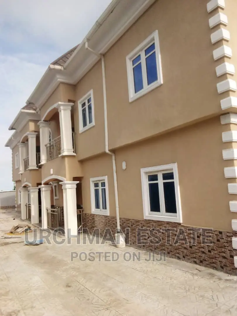 Furnished 3bdrm Apartment in Newsite Off Navy, Satellite Town for rent in Satellite Town