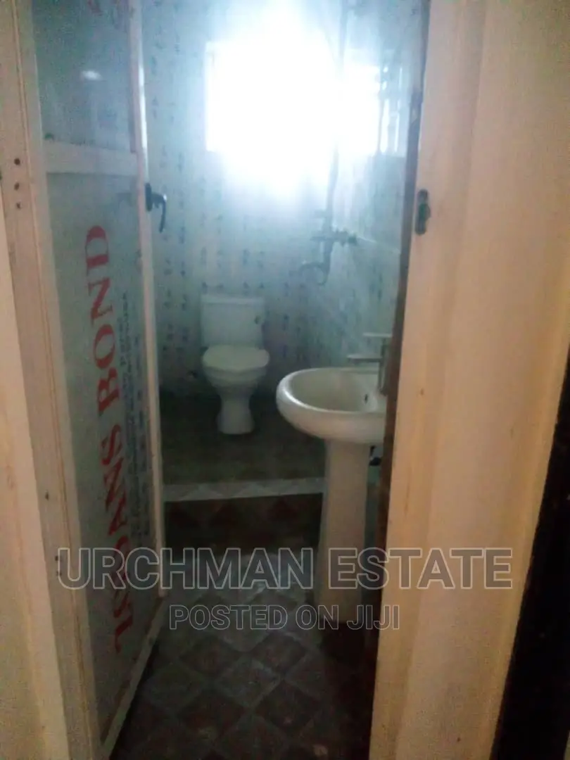 Furnished 3bdrm Apartment in Newsite Off Navy, Satellite Town for rent in Satellite Town