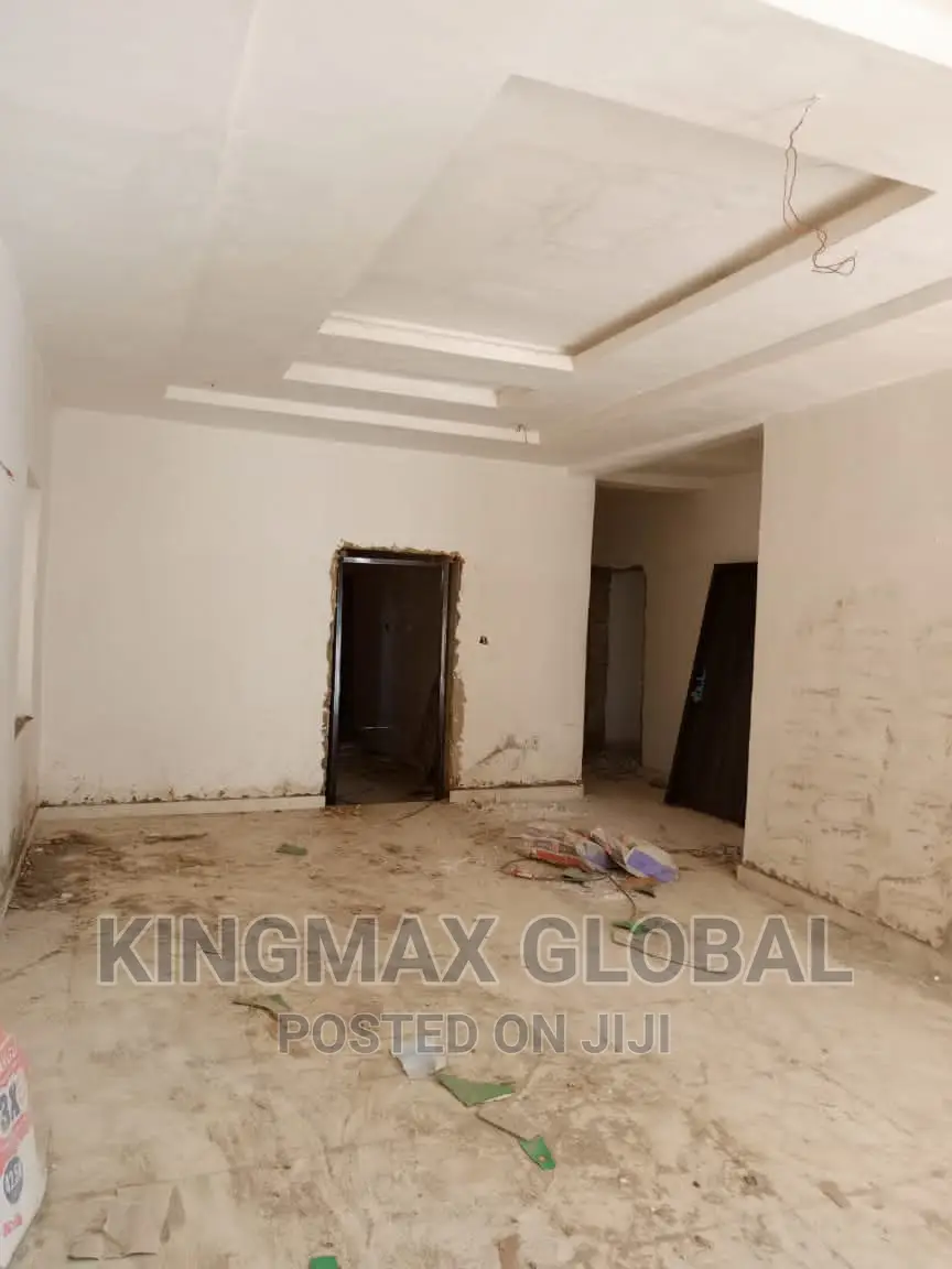 5bdrm Townhouse/Terrace in Luxury Estate, Area 1 for Sale in Area 1