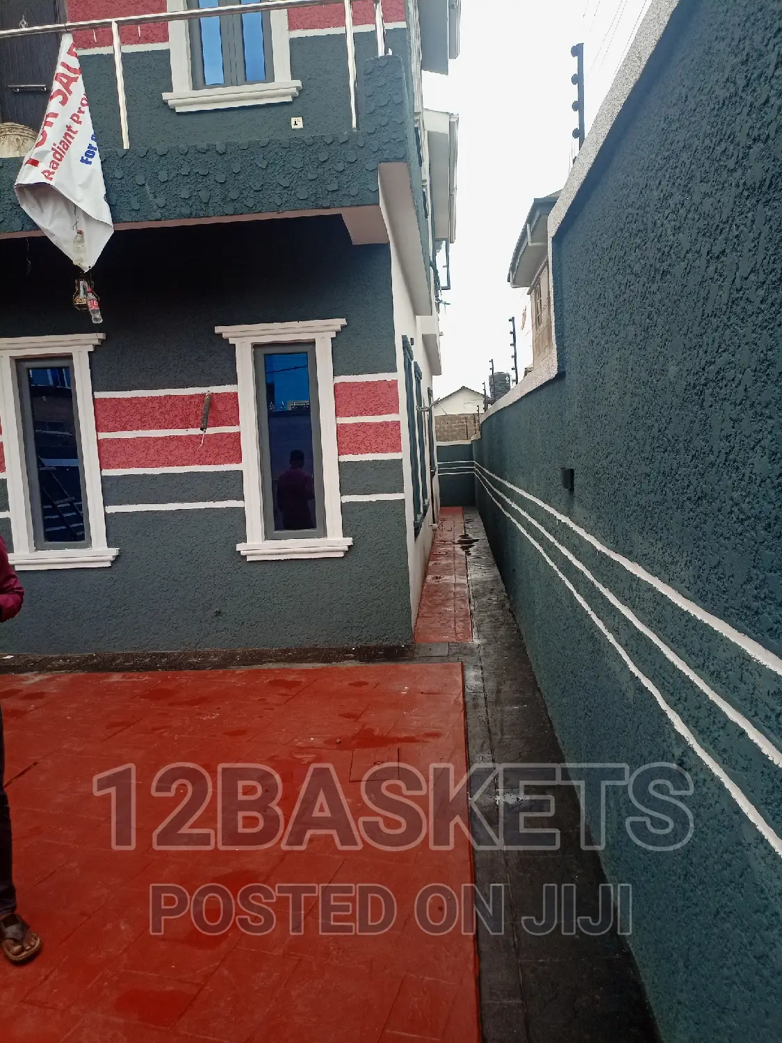 Furnished 4bdrm Duplex in Magodo Phase 1 for sale in Magodo Isheri