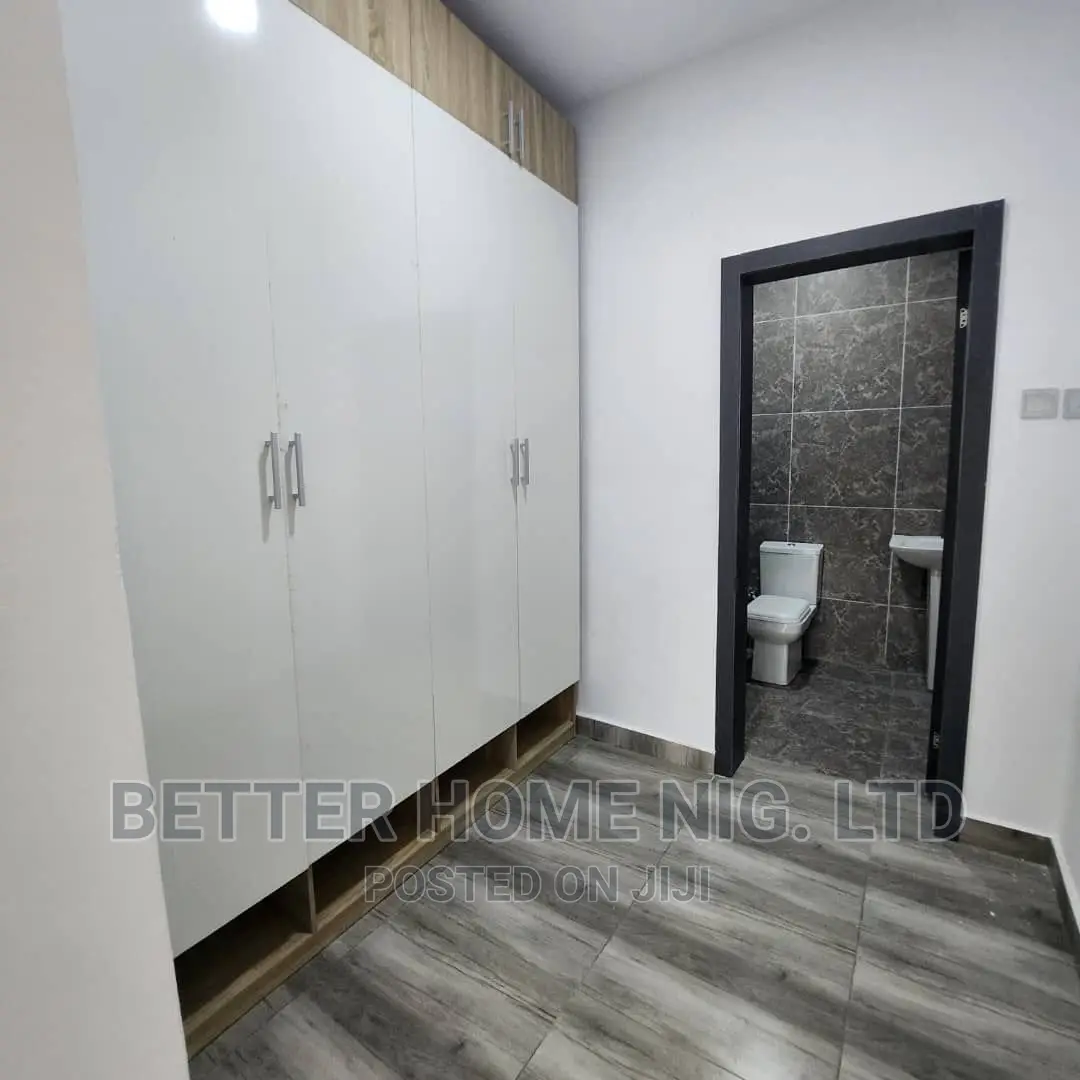 Furnished 5bdrm Duplex in Kolapo Ishola Gra, Akobo for sale in Akobo