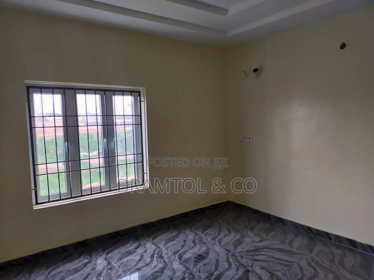 2bdrm Block of Flats in Kaura for rent in Kaura