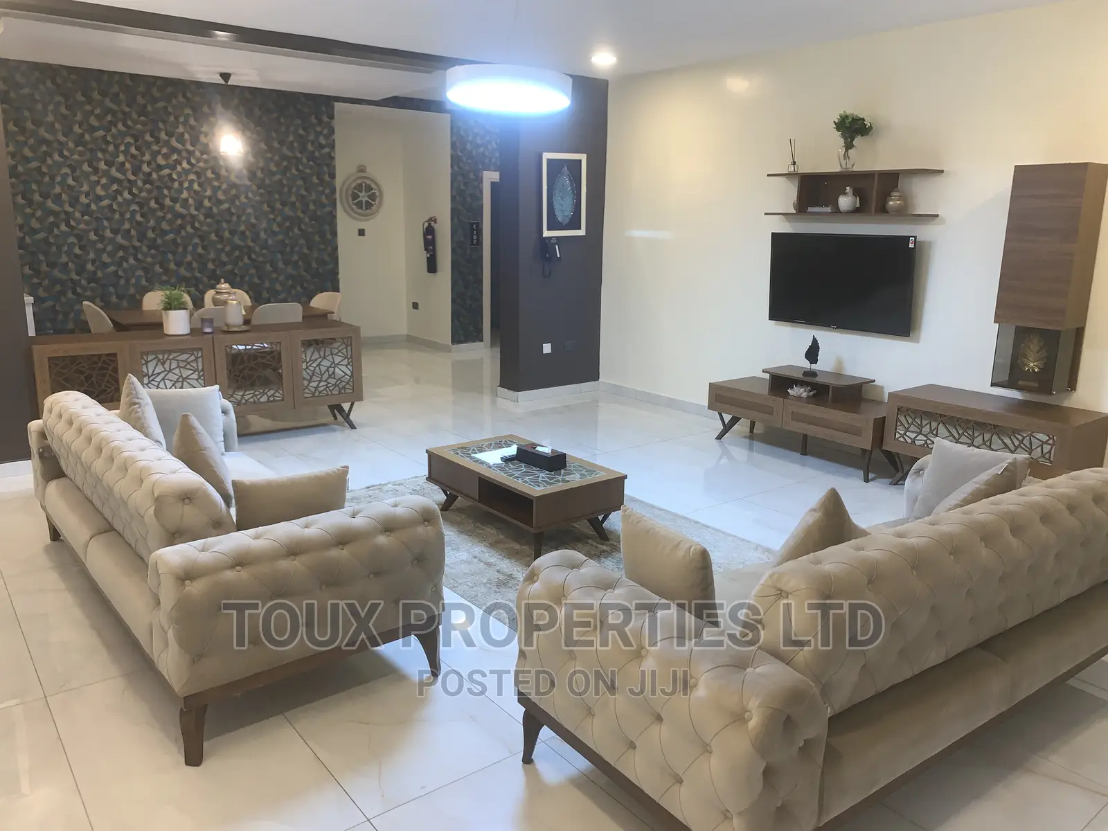2 Bedroom Luxury Apartment With a Pool Side in Durumi Abuja. in Durumi