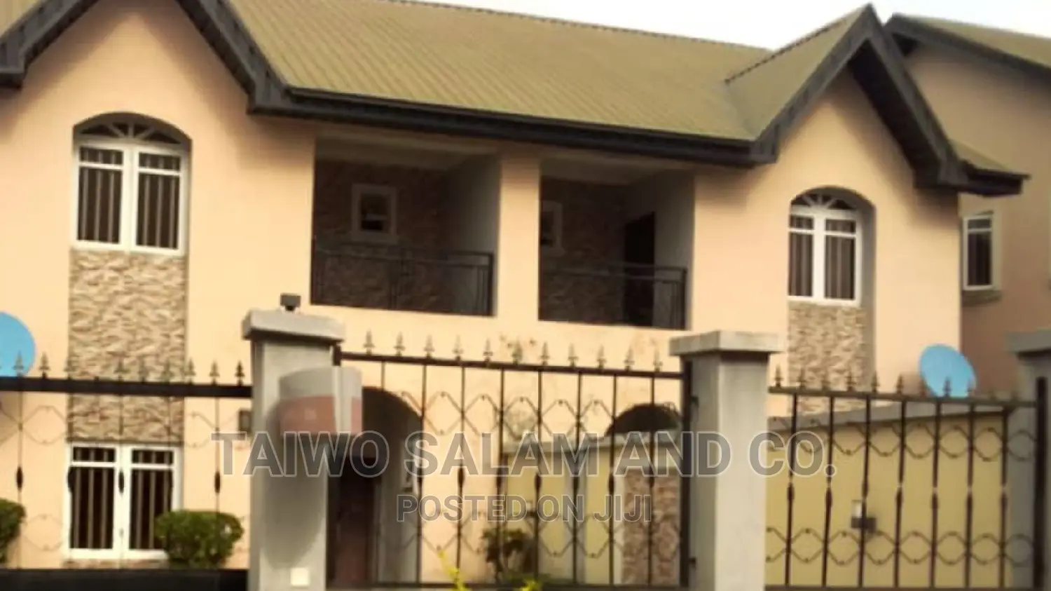 Furnished 4bdrm Block of Flats in Jericho Gra for sale in Jericho