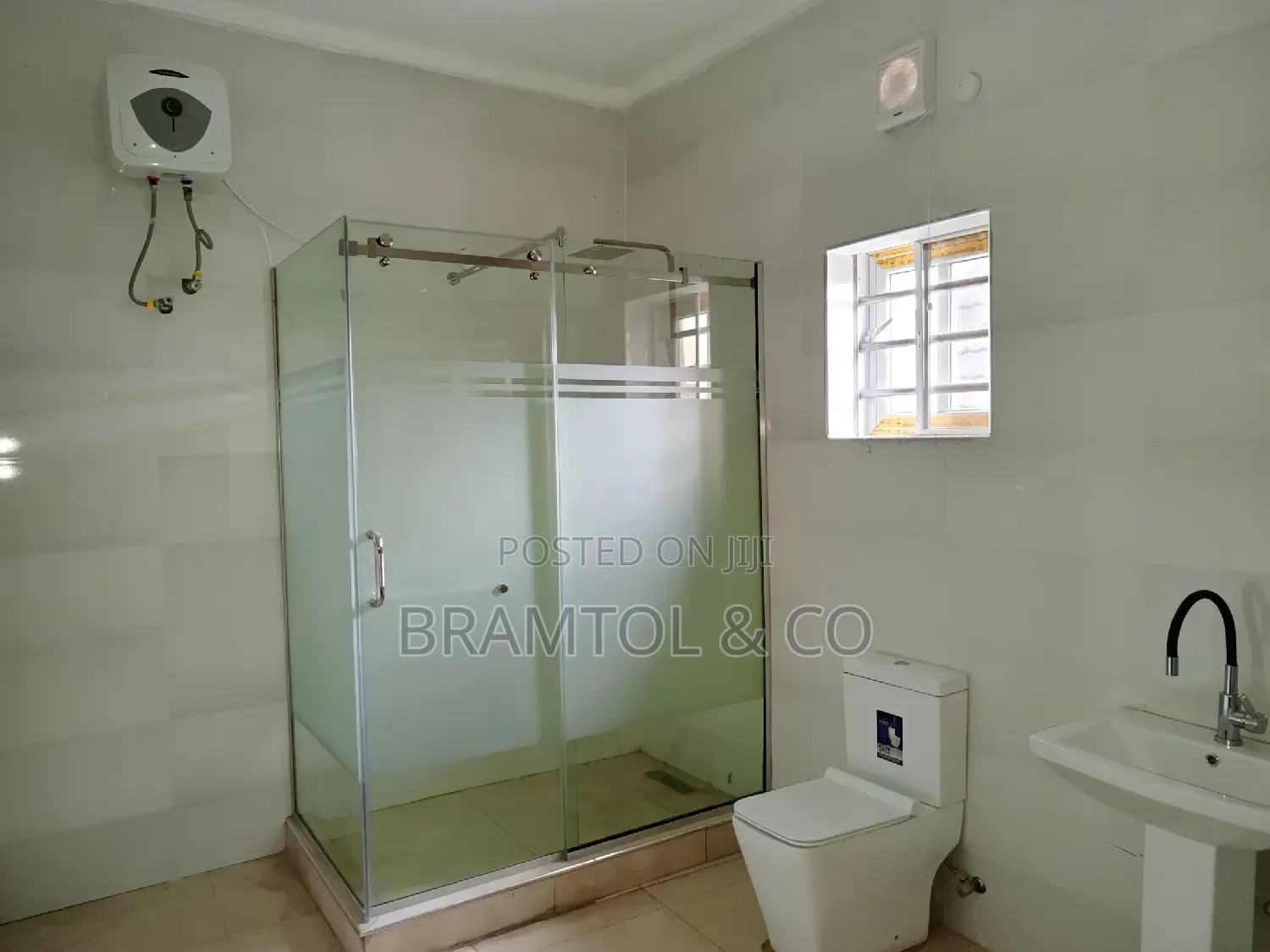 6bdrm Mansion in Asokoro for rent in Asokoro