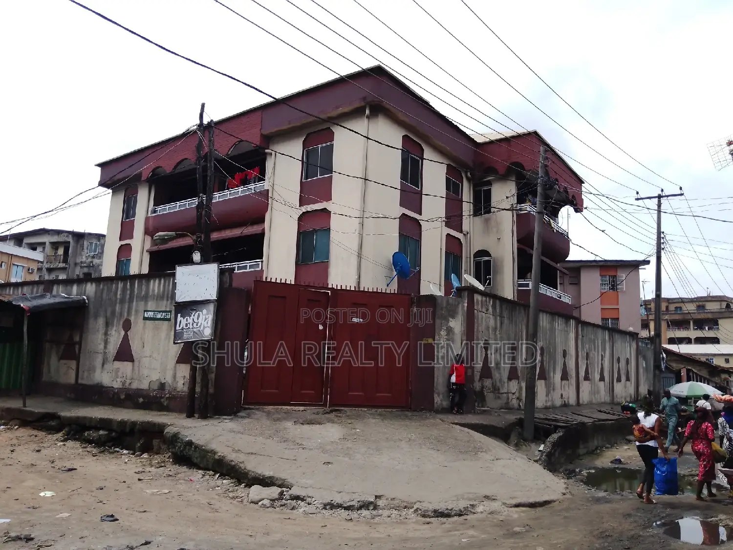 Furnished 10bdrm House in Ajangbadi for sale in Ajangbadi