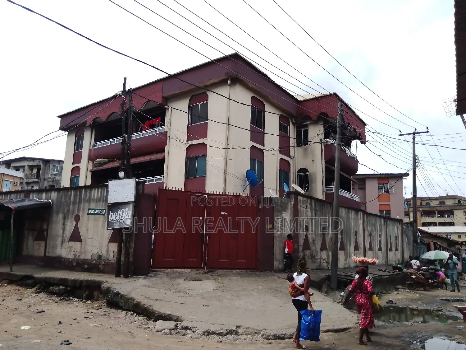 Furnished 10bdrm House in Ajangbadi for sale in Ajangbadi