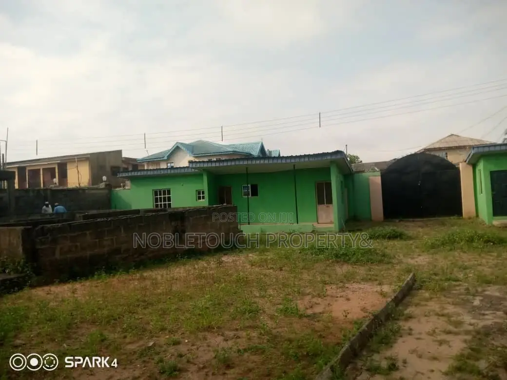 3plots Together Off Lanre Bus Stop Lasu Igando in Iseri Olofin