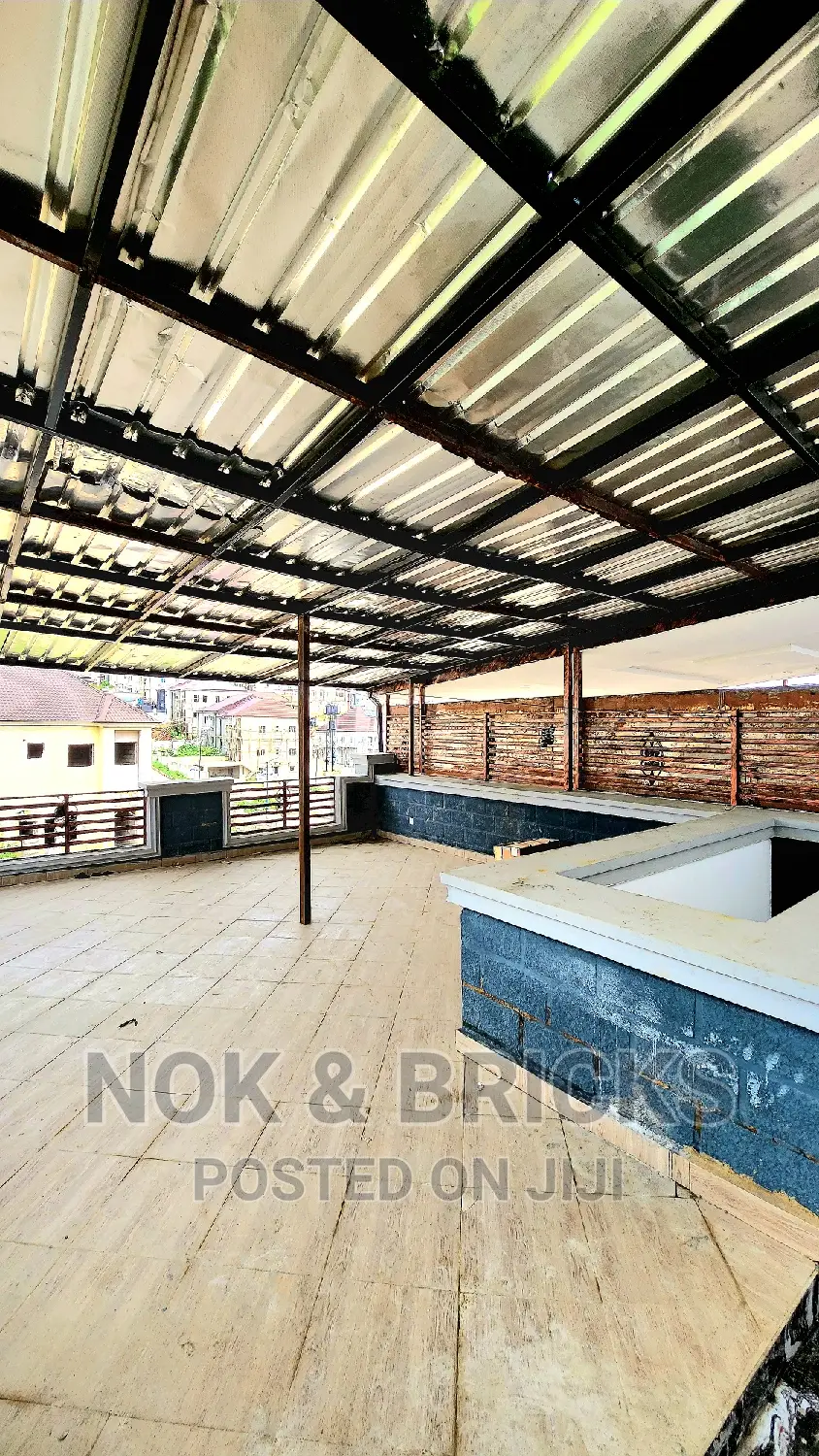 3bdrm Duplex in Naf Valley, Asokoro for sale in Asokoro