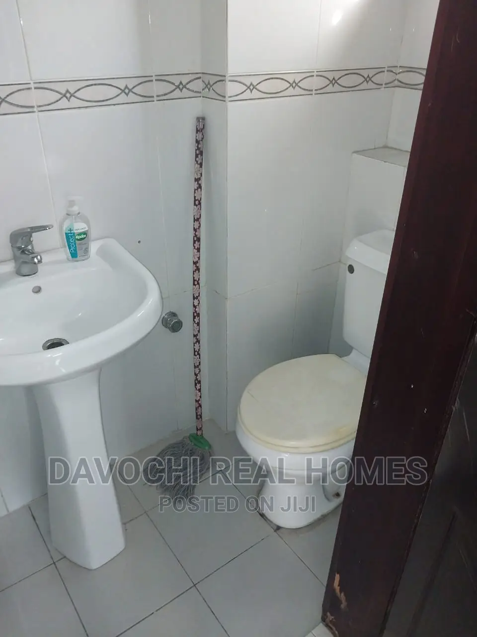 2bdrm Apartment in Ikota Villa Estate for rent in Ikota