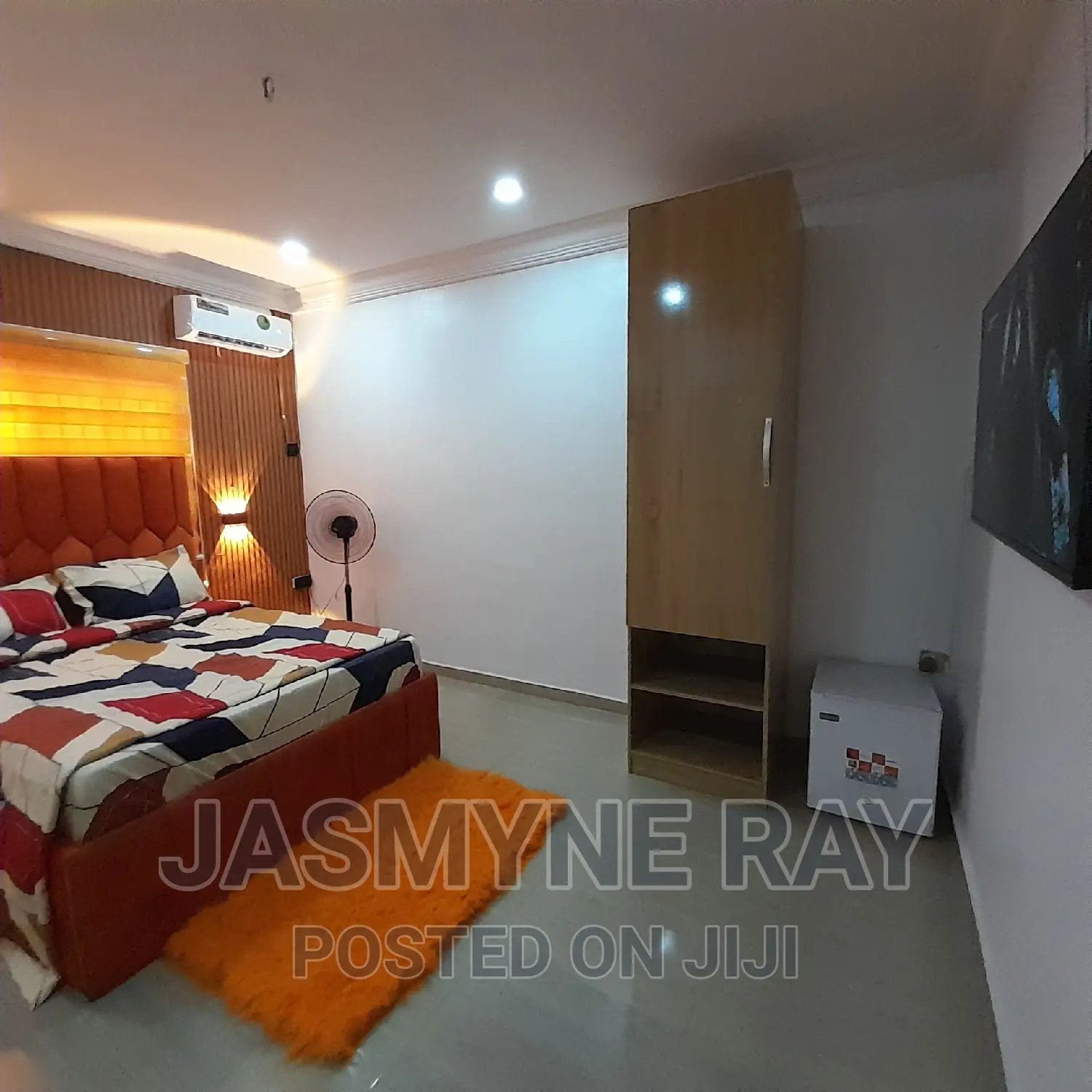 House 5 Single Ensuite Room in New Garage / Gbagada