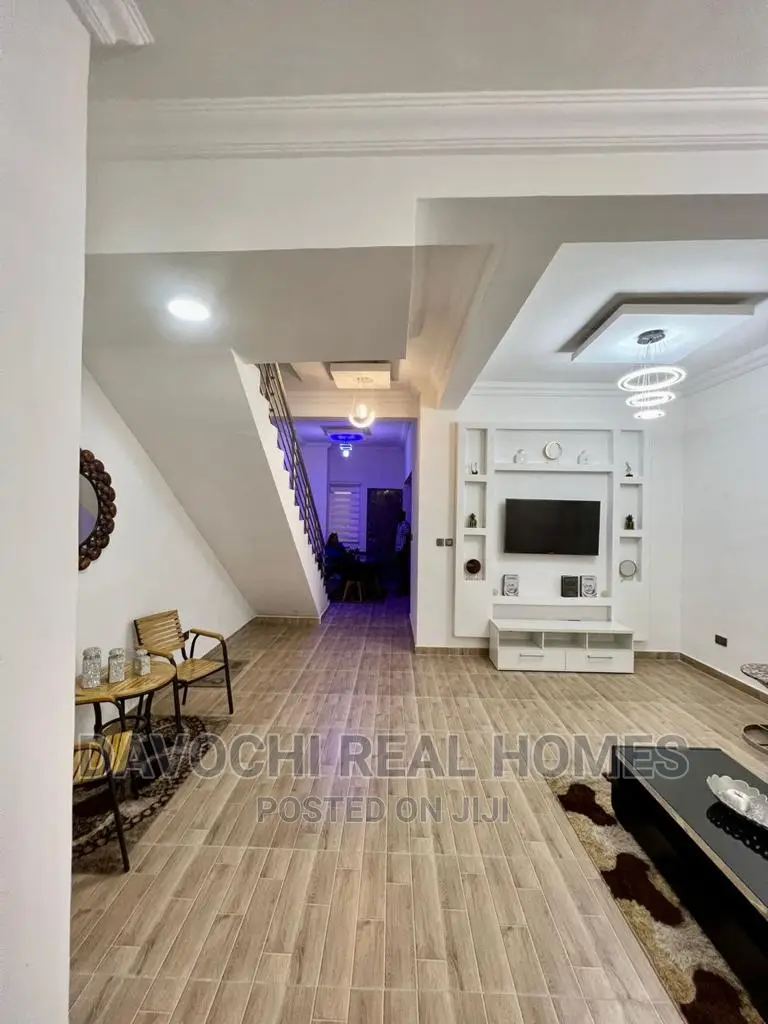 Furnished 2bdrm Duplex in Lekki Phase One for rent in Lekki