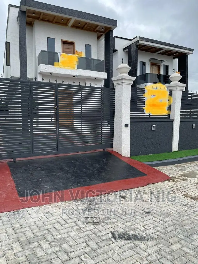 5bdrm Duplex in Ajah for sale in Ajah