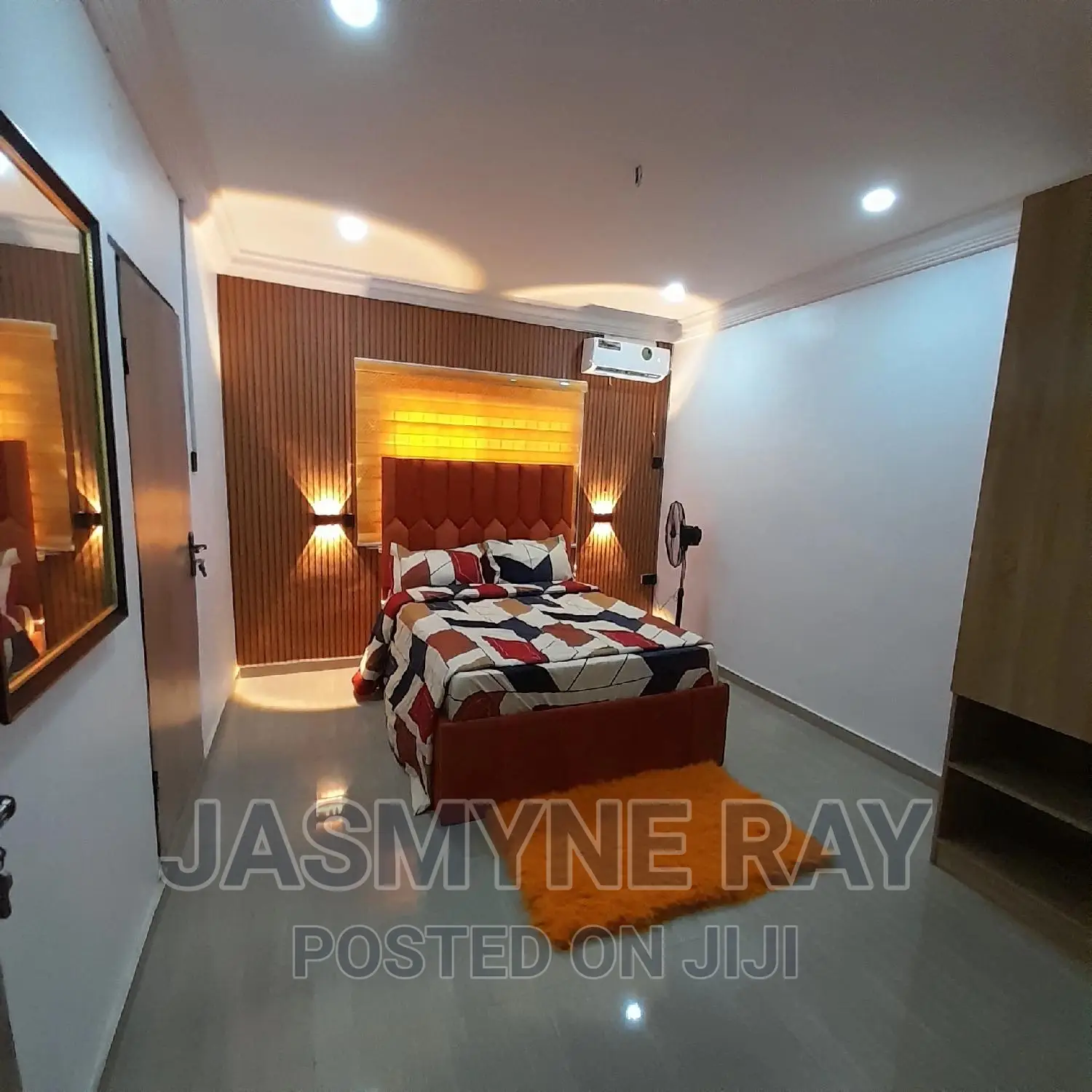 House 5 Single Ensuite Room in New Garage / Gbagada