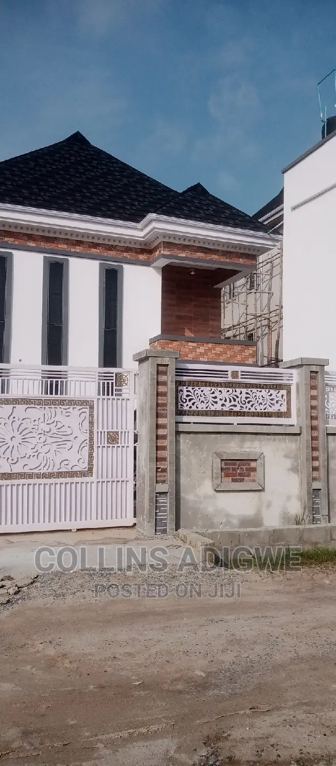 4bdrm Duplex in Meadow Estate, for sale in Lagos State