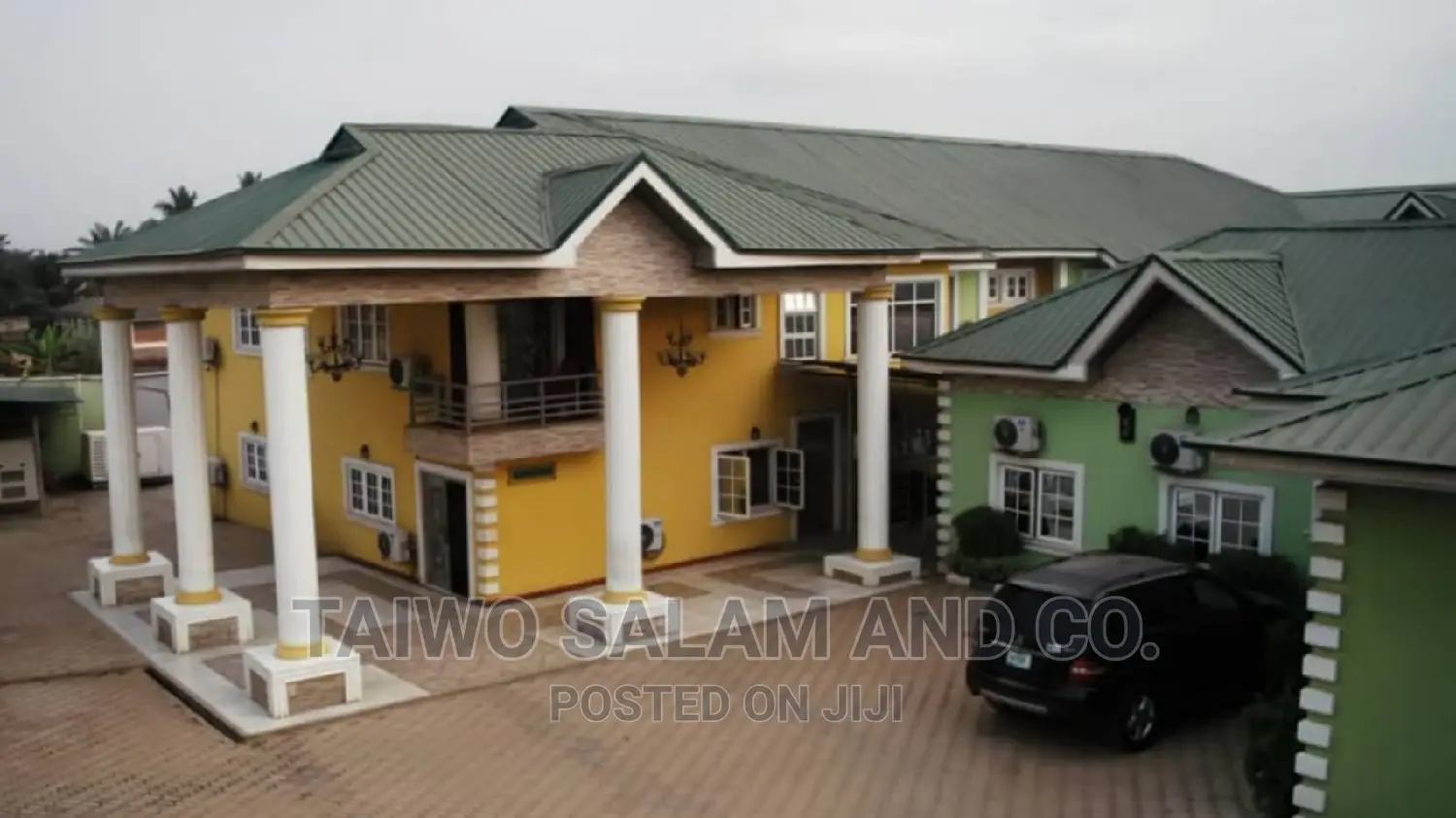 31 Room Hotel With 450 Hall Capacity at Sharp Corner, Oluyole Ibadan. in Oluyole Estate