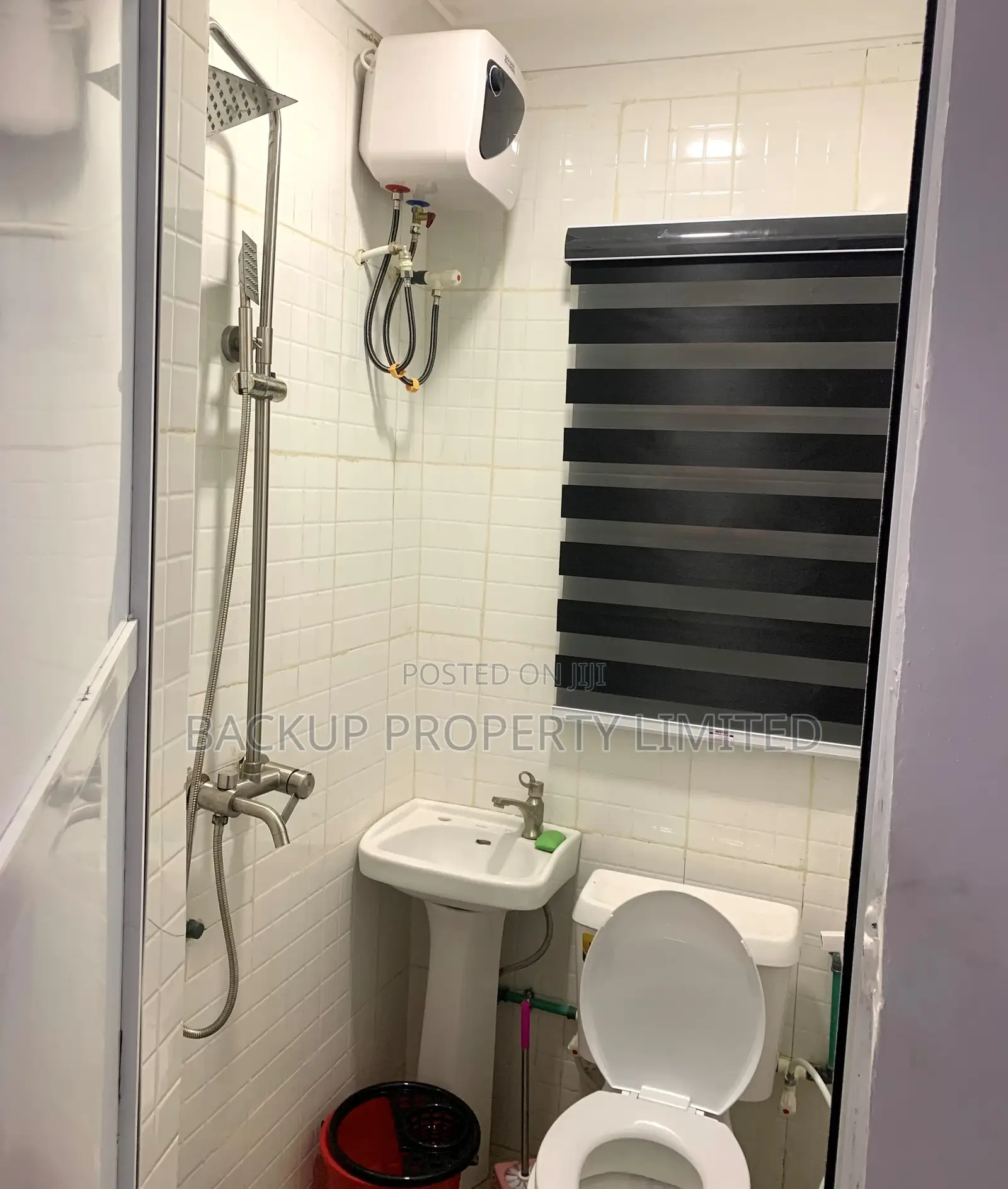 A Well Furnished Studio Apartment in Fola Agoro