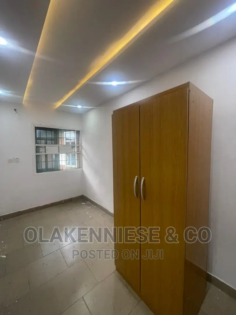 3bdrm Block of Flats in Bodethomas for rent in Bode Thomas