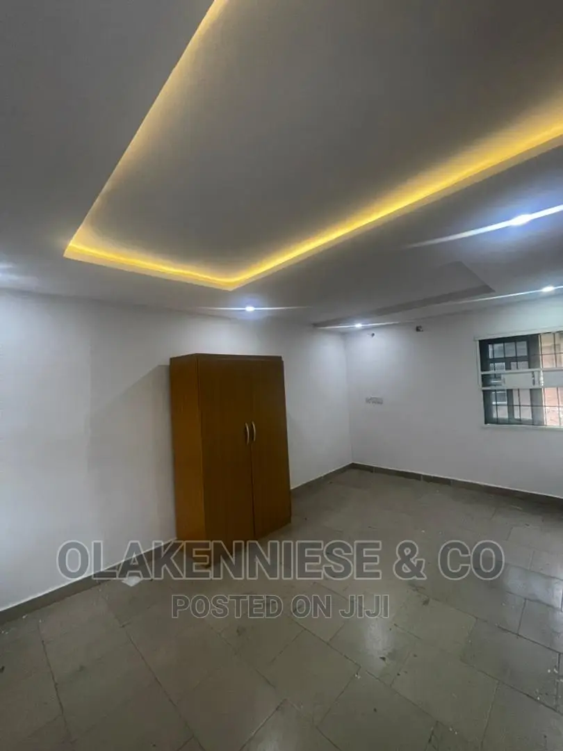 3bdrm Block of Flats in Bodethomas for rent in Bode Thomas