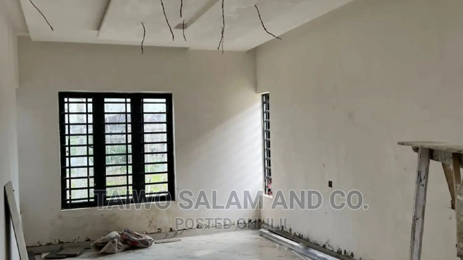 5bdrm Duplex in Tiger Estate for sale in Oluyole Estate