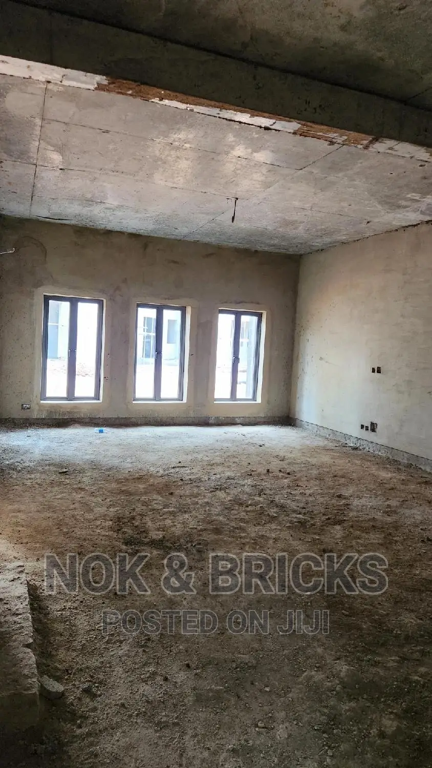 4bdrm Duplex in Morden Shelter, Jahi for sale in Jahi