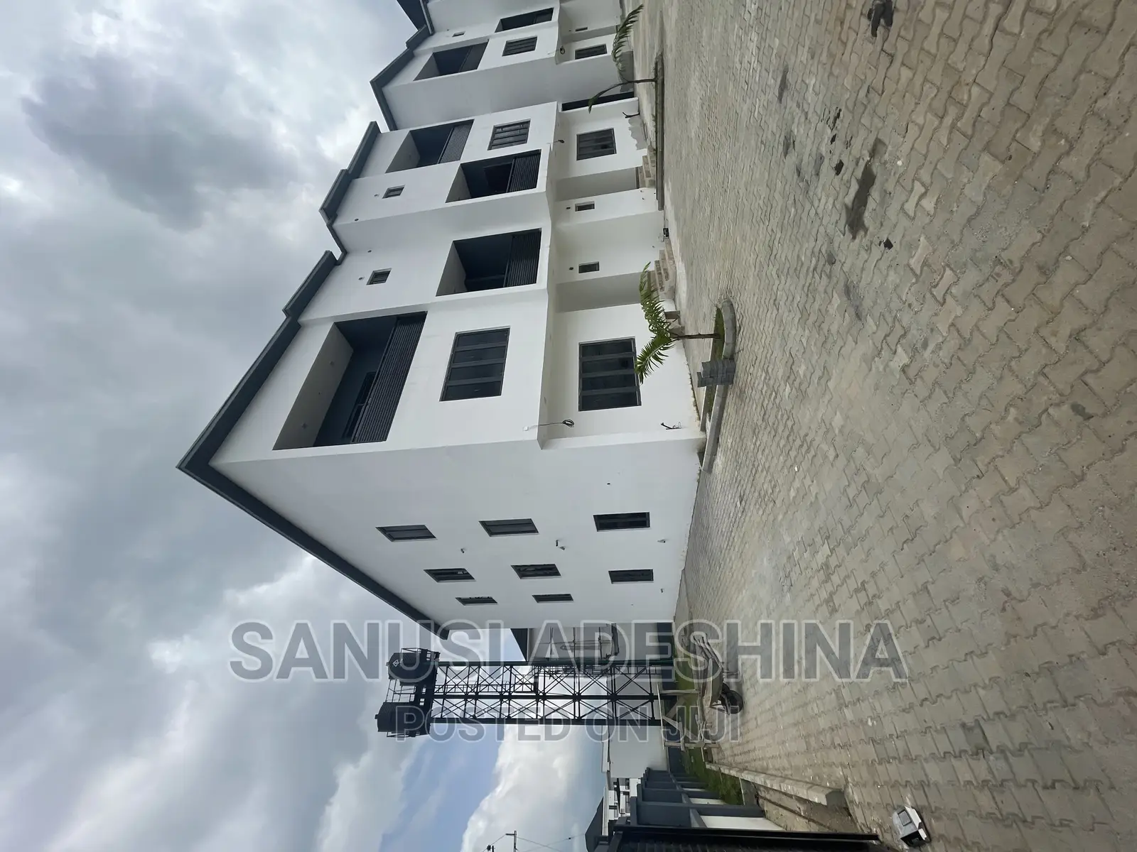 4bdrm Duplex in Jahi Gilmore Fct for rent in Jahi