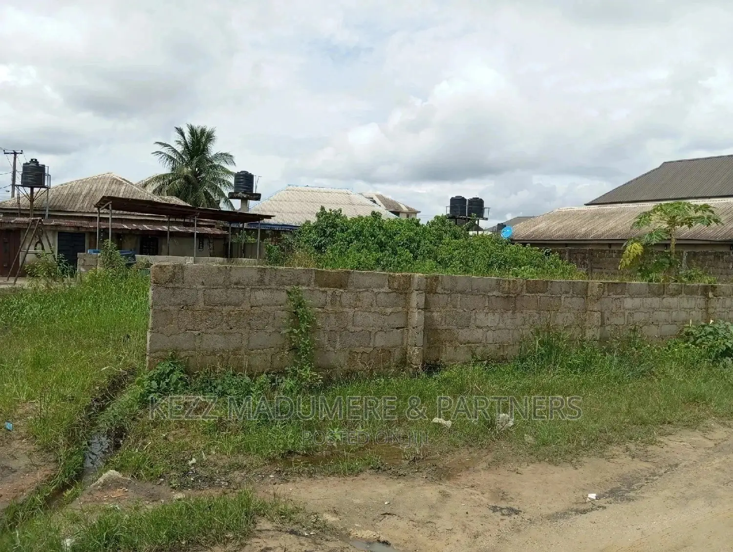 For Sale : 2 Cornerpiece Plots of Land in Port-Harcourt