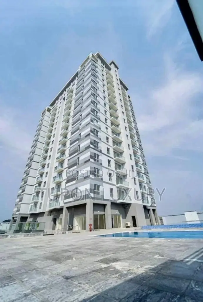 Luxury 2bedroom in Lekkii Phase 1 in Lekki Phase 1