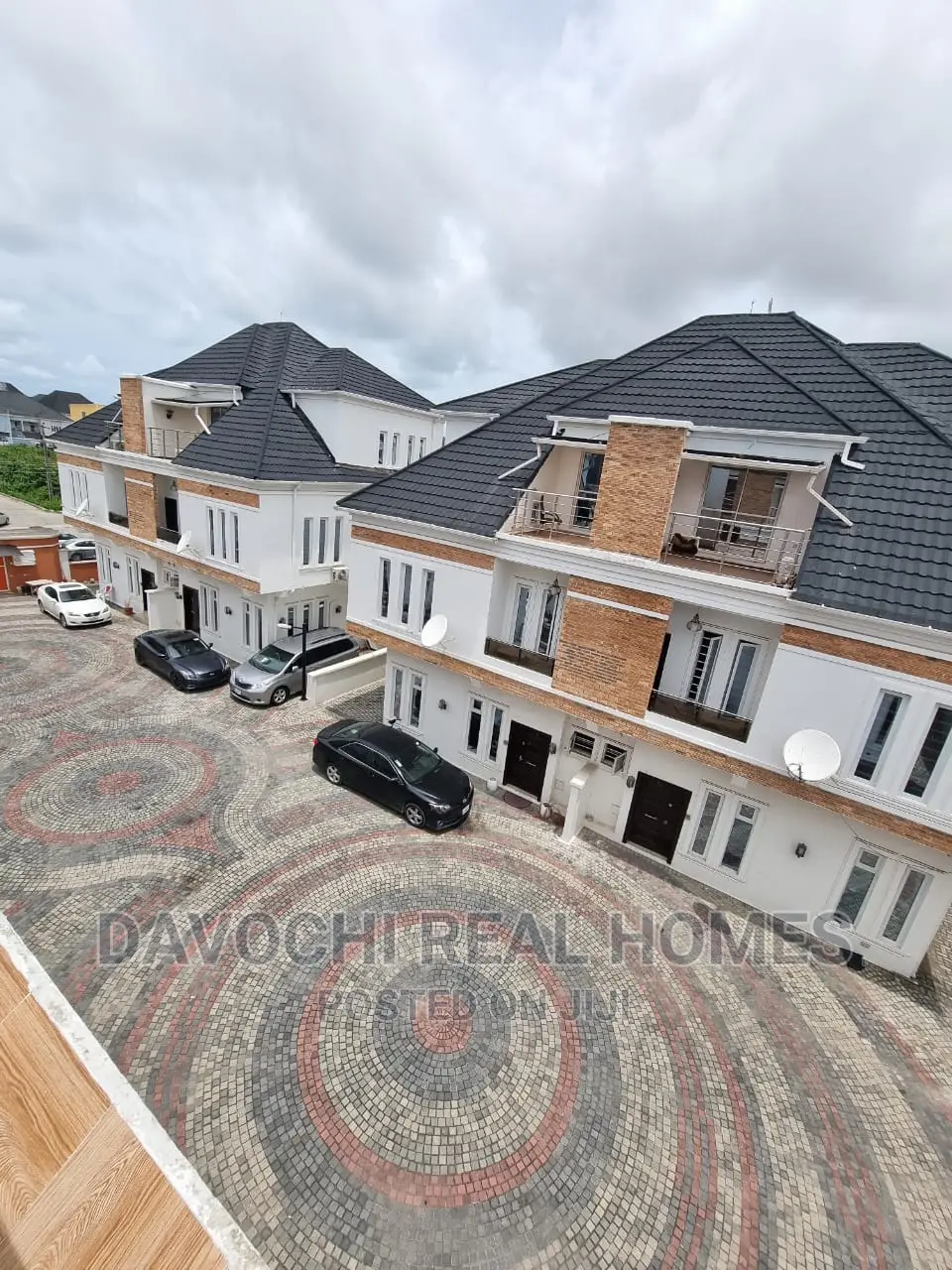 4bdrm Duplex in Chevron Second Toll, Lekki for rent in Lekki
