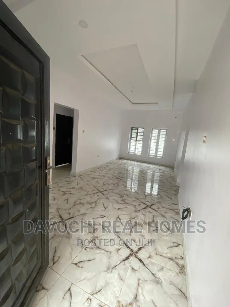3bdrm Apartment in Chevron Second Toll, Lekki for rent in Lekki