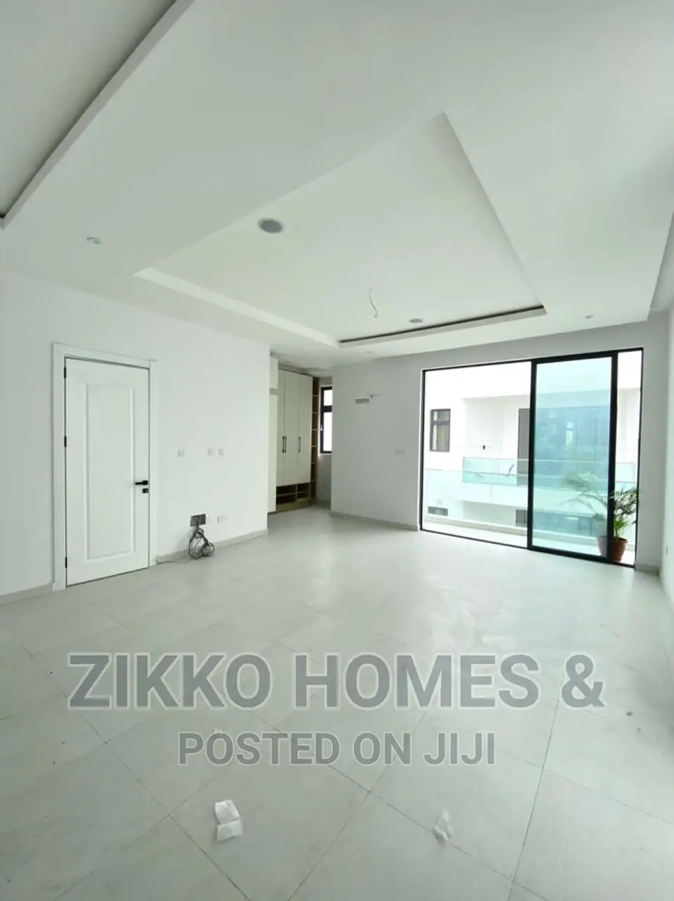 5bdrm Duplex in Lekki for sale in Lekki Phase 1