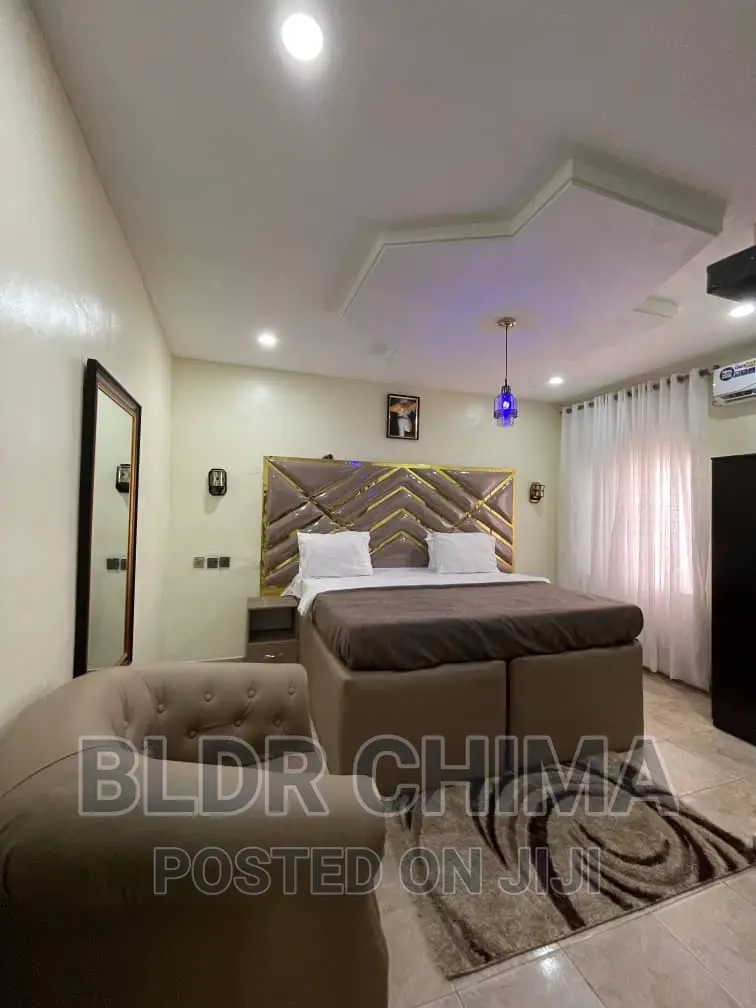Furnished 10bdrm House in Enugu for sale in Enugu