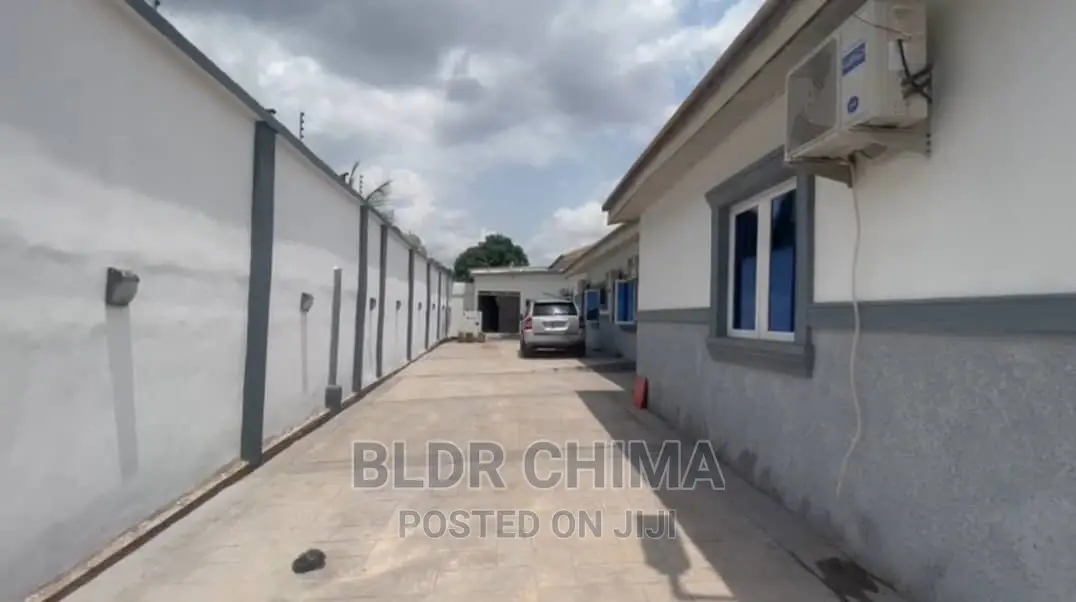 Furnished 10bdrm House in Enugu for sale in Enugu