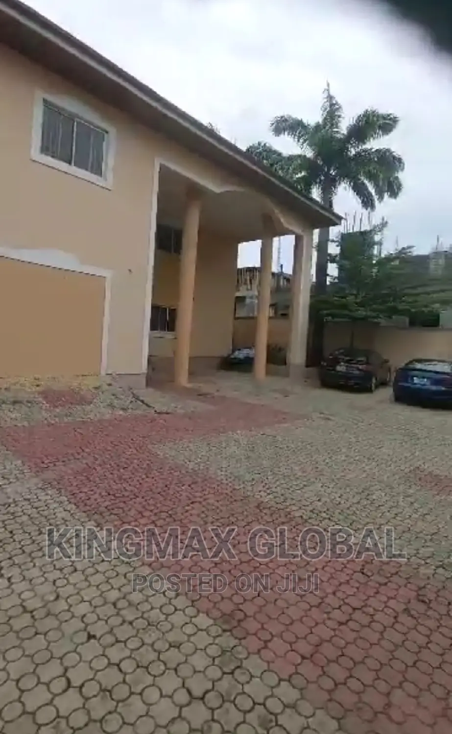 6bdrm Duplex in Utako for sale in Utako