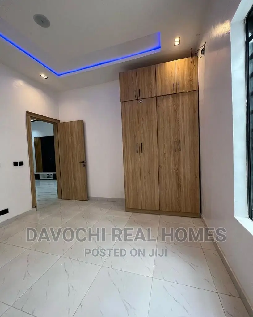 5bdrm Duplex in Ajah-Lekki for rent in Ajah